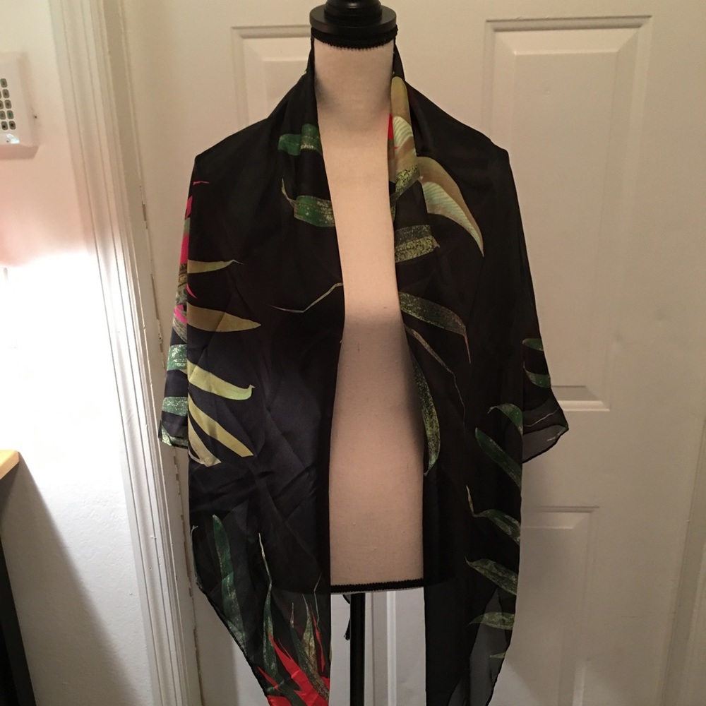 Square tropical print scarf